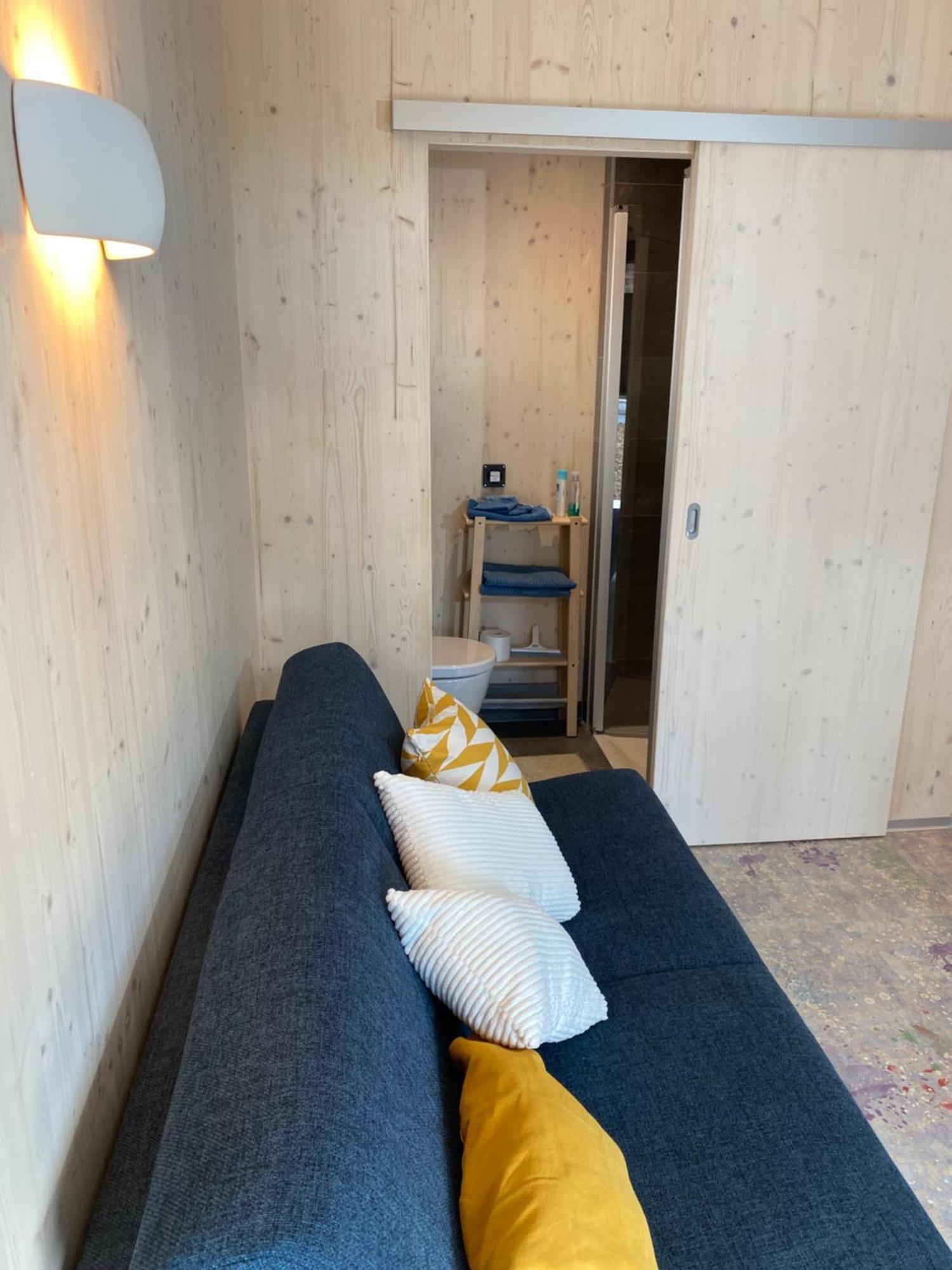 Auf Wolke 7 - Gaeste-Studio Im Mini House In Ch-4556 Aeschi So Екстериор снимка